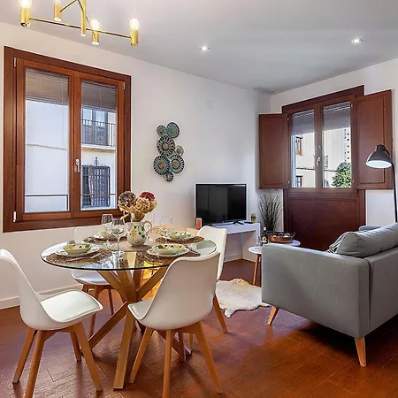 Molinos Centre Apartment